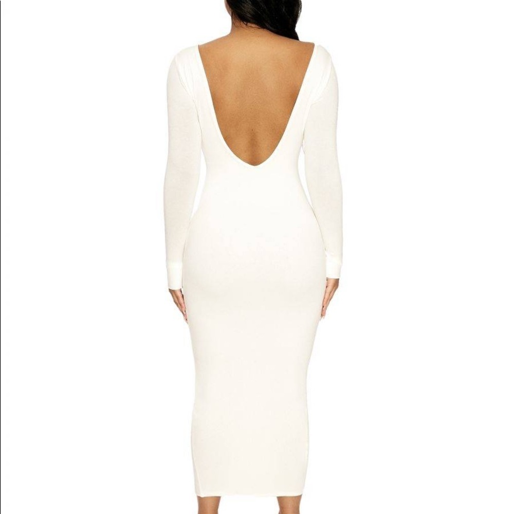 Naked Wardrobe The NW Timeless Dress in White - Picture 2 of 3